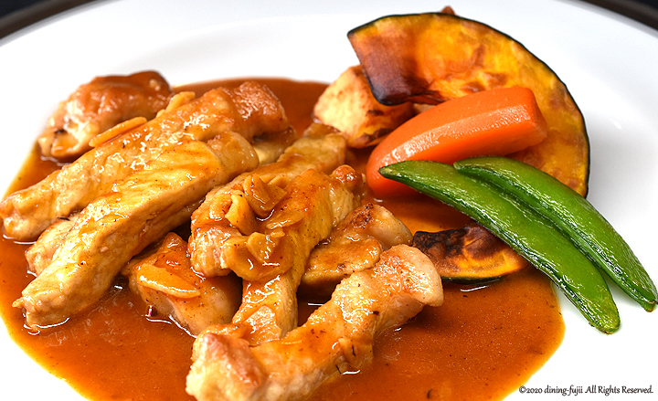 週替わりランチ「豚ロースのカットステーキセット」(国産八雲豚使用)